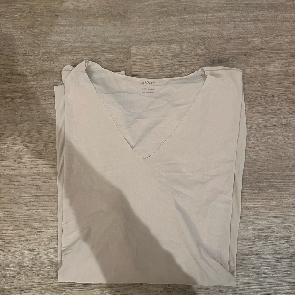 Iris Women's Short Sleeve Tee - Cream